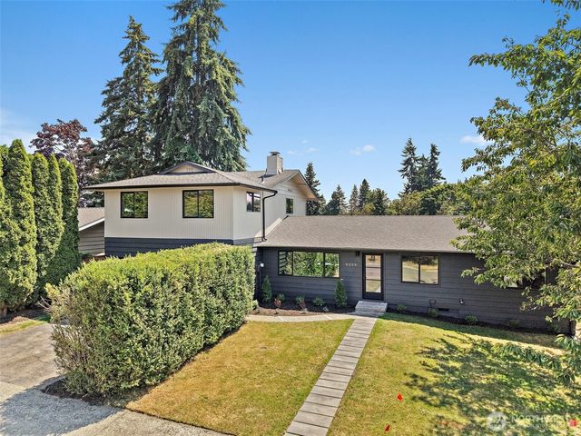 8209 NE 144th Street, Kirkland, WA 98034