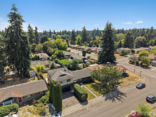 8209 NE 144th Street, Kirkland, WA 98034