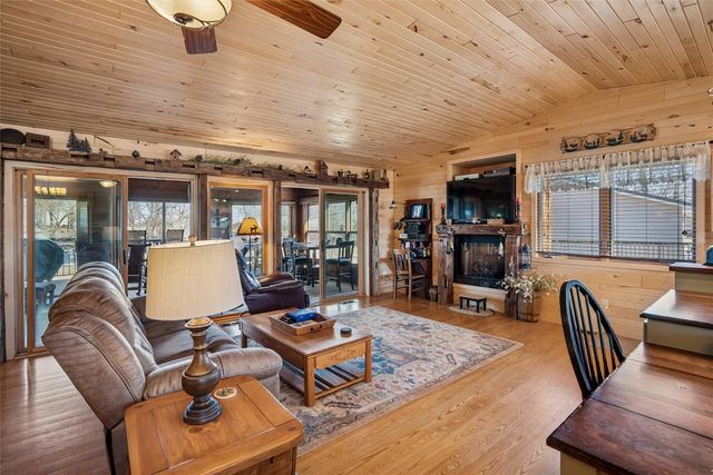 1258 Green Acres Drive, Ellston, IA 50074