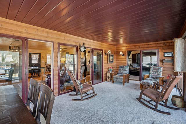 1258 Green Acres Drive, Ellston, IA 50074