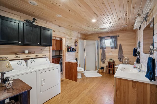 1258 Green Acres Drive, Ellston, IA 50074