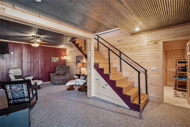 1258 Green Acres Drive, Ellston, IA 50074