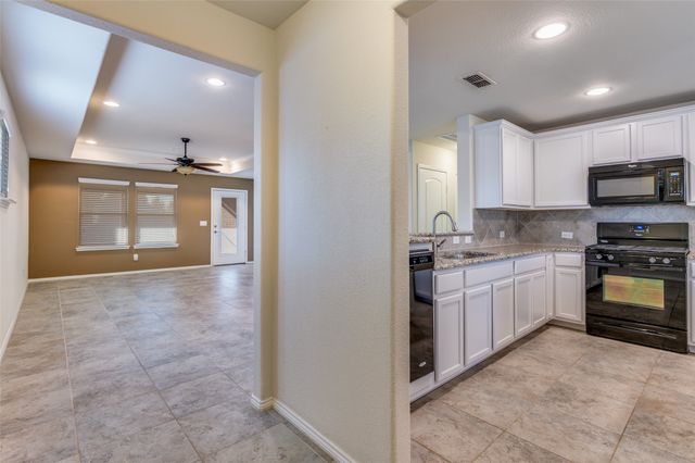 2325 Beachfront Drive, Frisco, TX 75036