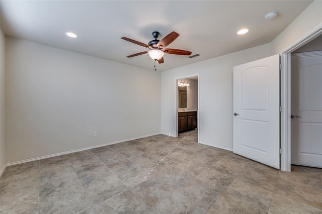 2325 Beachfront Drive, Frisco, TX 75036