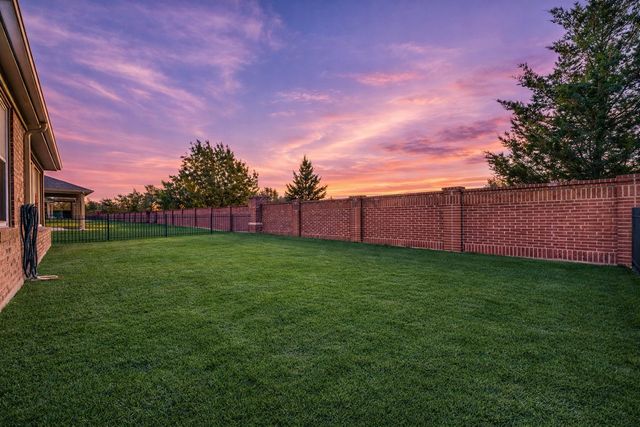 2325 Beachfront Drive, Frisco, TX 75036