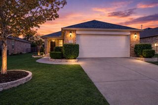 2325 Beachfront Drive, Frisco, TX 75036