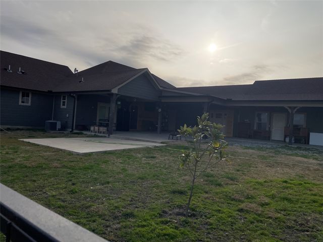 21424 S State Highway 78, Leonard, TX 75452