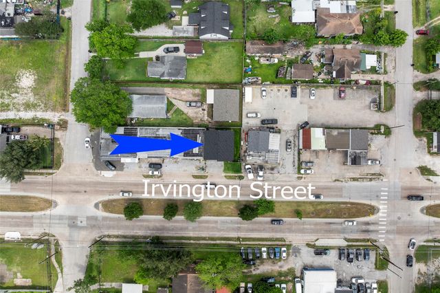6918 Irvington Boulevard B, Houston, TX 77022