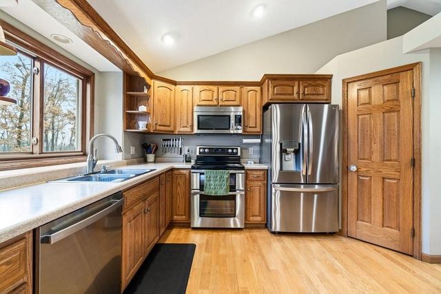 10522 24th Avenue, Eau Claire, WI 54703