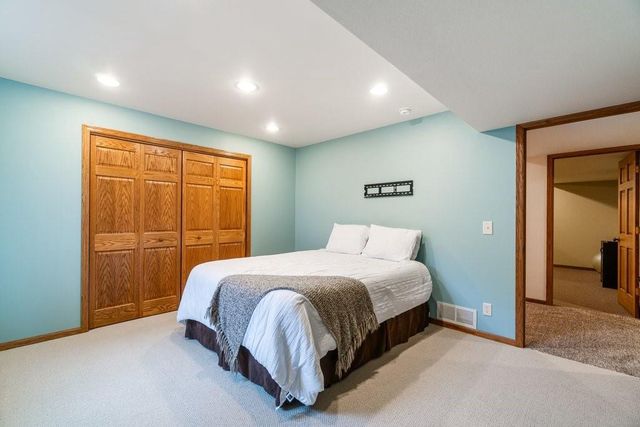 10522 24th Avenue, Eau Claire, WI 54703