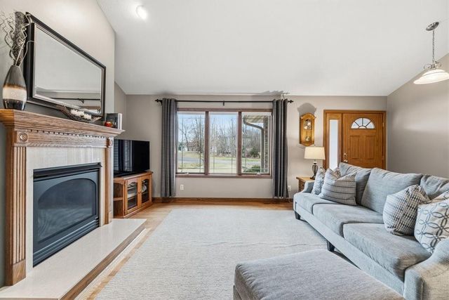 10522 24th Avenue, Eau Claire, WI 54703