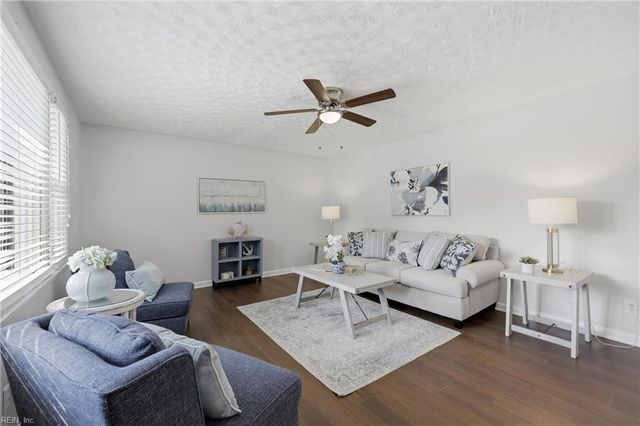 3715 Magnolia DR, Portsmouth, VA 23703