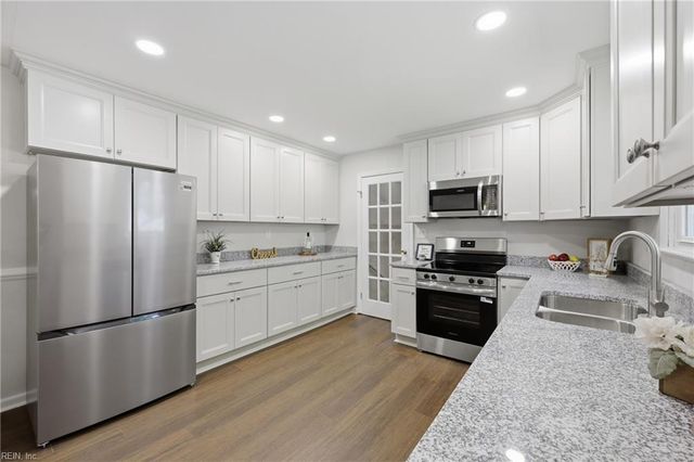 3715 Magnolia DR, Portsmouth, VA 23703