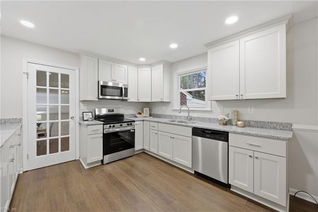 3715 Magnolia DR, Portsmouth, VA 23703