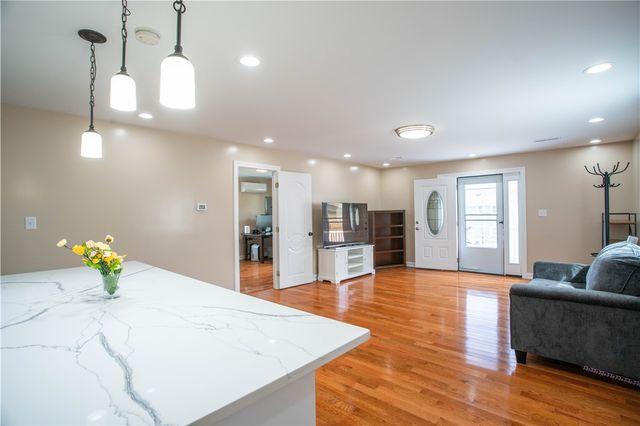 423 16th Avenue, Patterson Twp, PA 15010