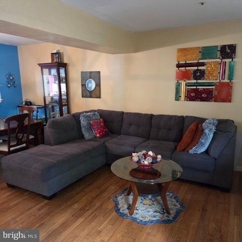 8567 RITCHBORO RD, District Heights, MD 20747