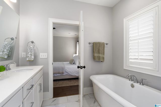 2264 BLACK CREEK CROSSING, Hoover, AL 35244