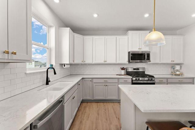 20132 79th Avenue, Corcoran, MN 55340