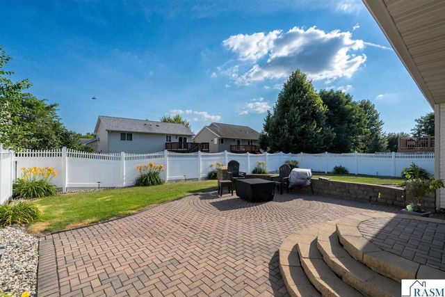 113 Cheetah Lane, Mankato, MN 56001