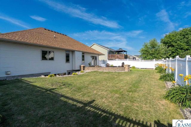 113 Cheetah Lane, Mankato, MN 56001