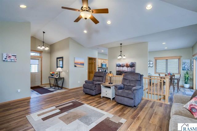 113 Cheetah Lane, Mankato, MN 56001