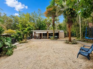 6834 SW 78th Terrace, South Miami, FL 33143