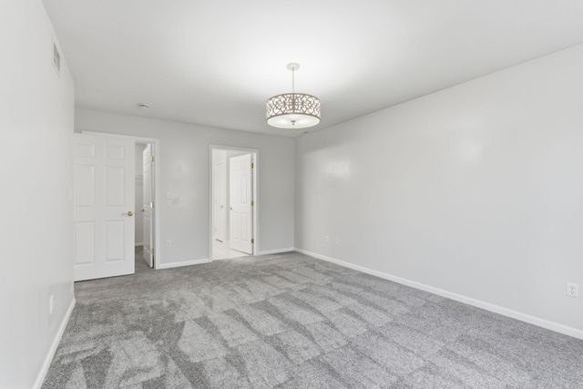 607 Cambridge Court 1b, Munster, IN 46321