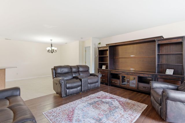 607 Cambridge Court 1b, Munster, IN 46321