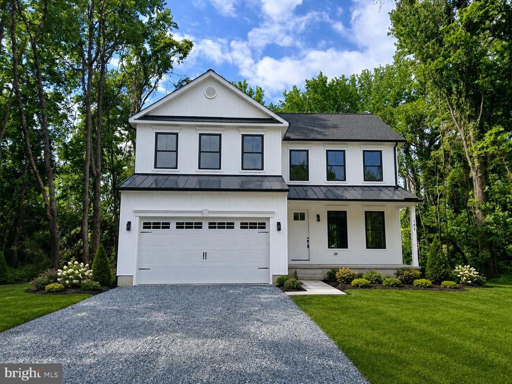 Image 1 of property listing at 102 LAGORCE DR, Stevensville, MD 21666