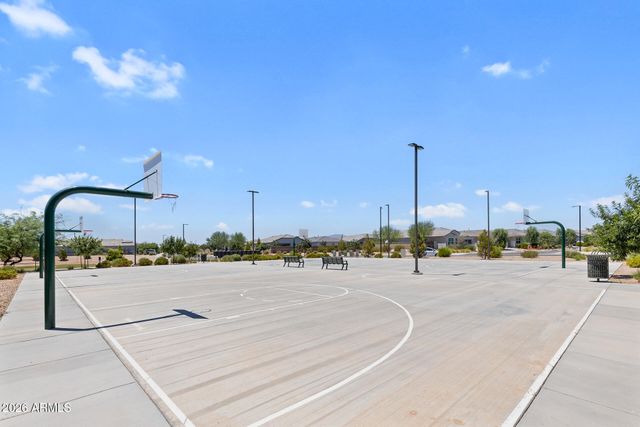 18633 W DESERT HOLLOW Drive, Wittmann, AZ 85361
