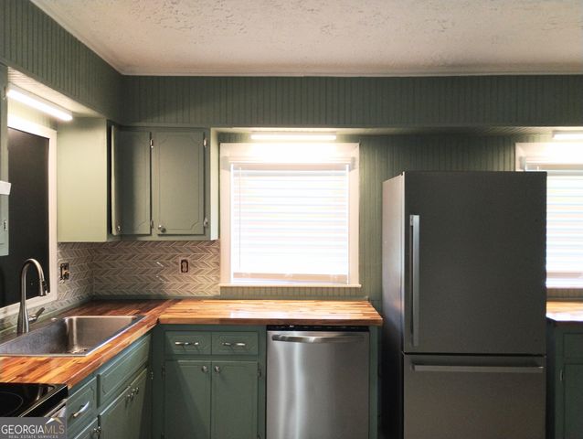 126 N Tallahassee Street, Hazlehurst, GA 31539