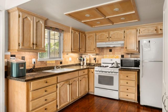 6612 Gingerloop Ct, Sacramento, CA 95842