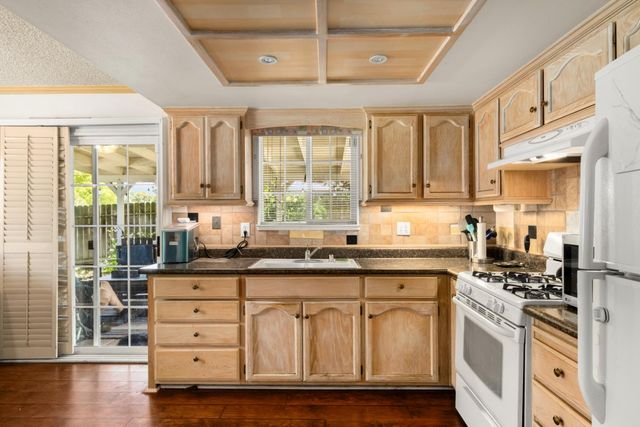 6612 Gingerloop Ct, Sacramento, CA 95842