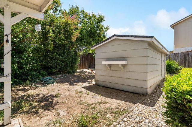 6612 Gingerloop Ct, Sacramento, CA 95842