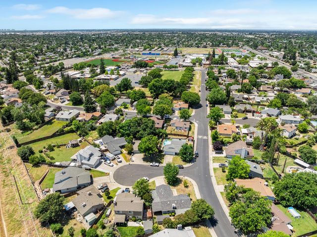 6612 Gingerloop Ct, Sacramento, CA 95842