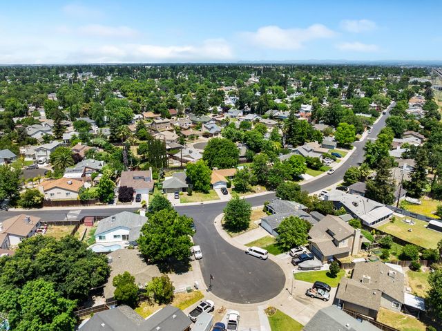 6612 Gingerloop Ct, Sacramento, CA 95842