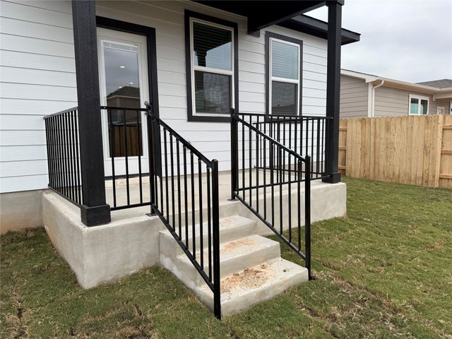 2422 Milo Hazel LN, Round Rock, TX 78665