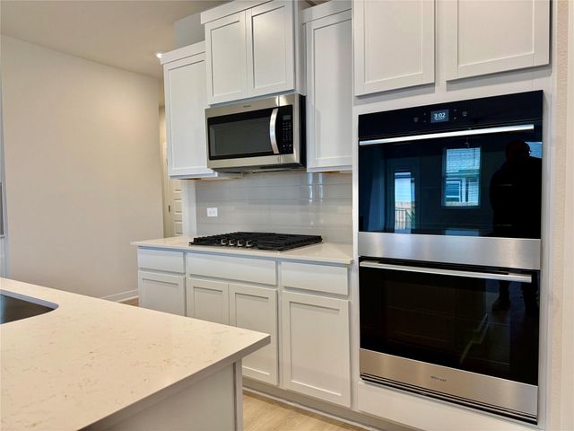 2422 Milo Hazel LN, Round Rock, TX 78665