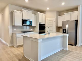 2422 Milo Hazel LN, Round Rock, TX 78665