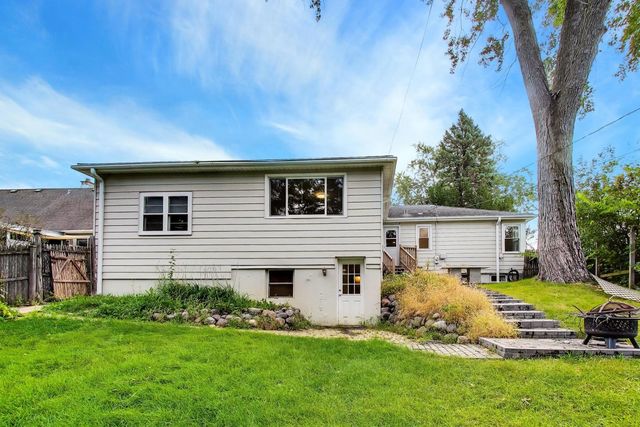 318 S Hale Street, Palatine, IL 60067