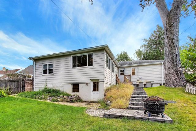 318 S Hale Street, Palatine, IL 60067