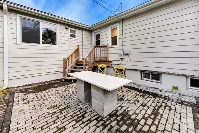 318 S Hale Street, Palatine, IL 60067