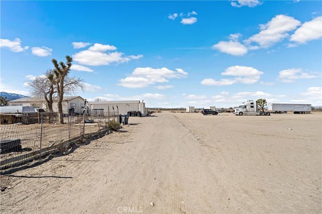 12702 Pine Tree Road, Pinon Hills, CA 92372