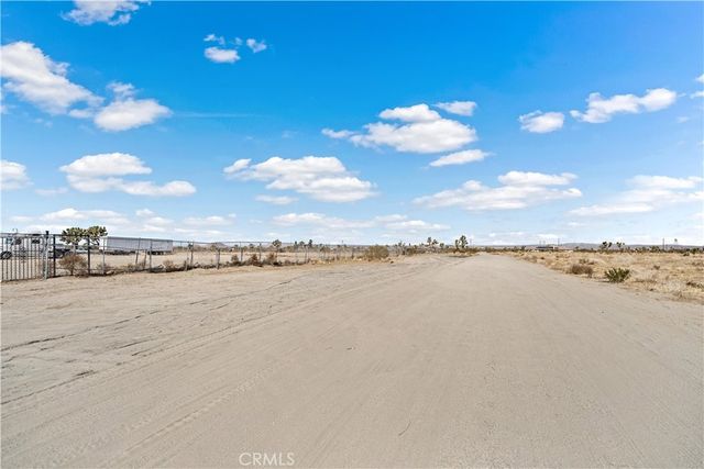 12702 Pine Tree Road, Pinon Hills, CA 92372