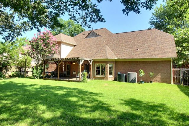 535 HUGHES RD, Collierville, TN 38017