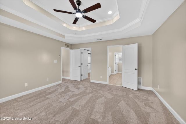 18405 Standwick Dr, Louisville, KY 40245