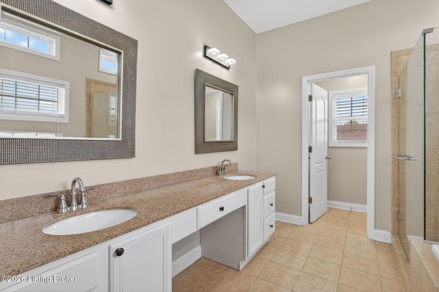 18405 Standwick Dr, Louisville, KY 40245
