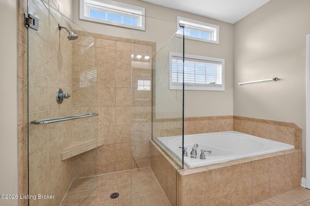 18405 Standwick Dr, Louisville, KY 40245