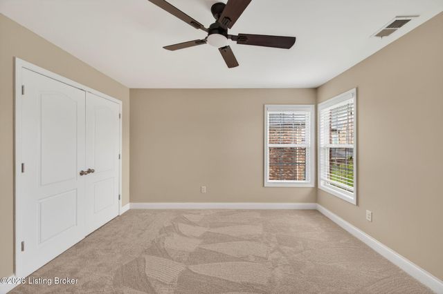 18405 Standwick Dr, Louisville, KY 40245
