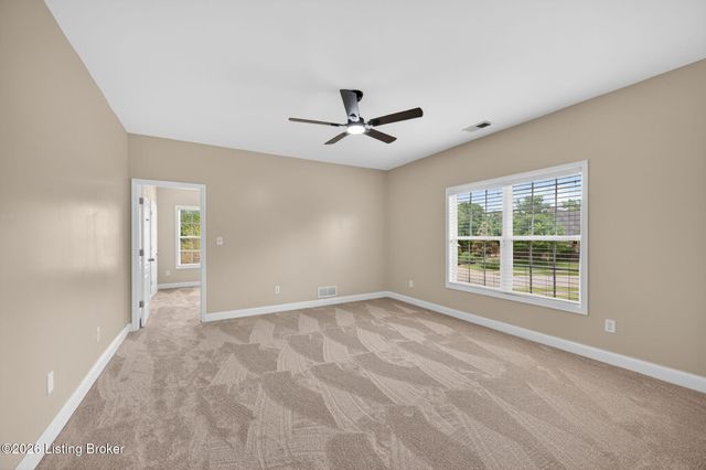 18405 Standwick Dr, Louisville, KY 40245